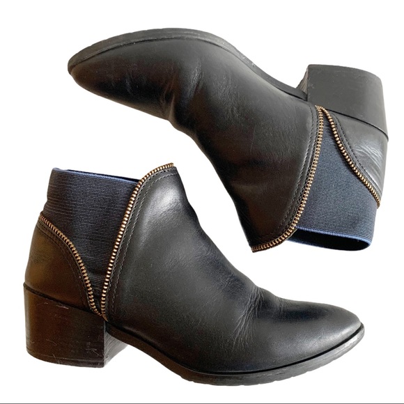 ITALY Made Leather Black Ankle Booties Boots 7